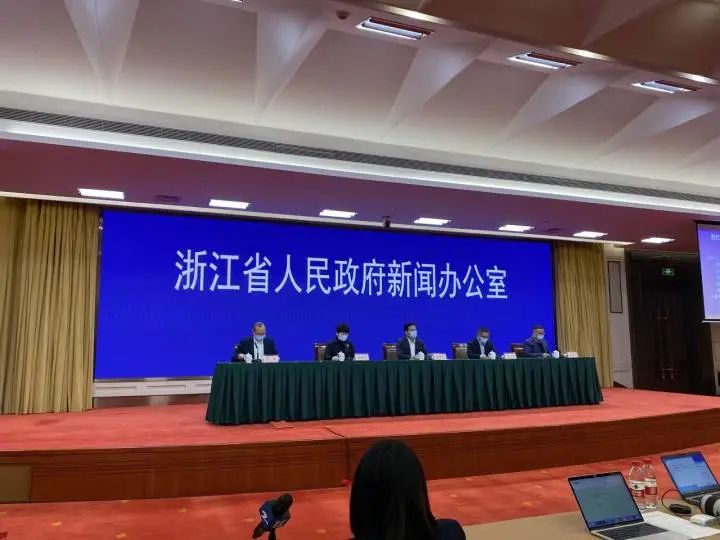 “西安4天新增54例阳性感染者” 西安今天确诊一例阳性患者？